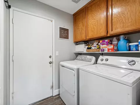 279 Lily Ave, Sanger, CA 93657 photo 18