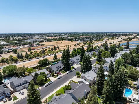 2173 Spruce, Clovis, CA 93611 photo 26