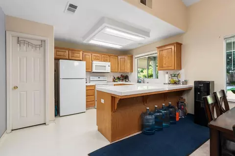2173 Spruce, Clovis, CA 93611 photo 8
