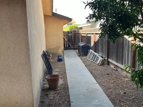 1173 Menlo Ave, Clovis, CA 93612 photo 17