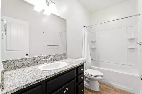 2456 Junipero Ave, Clovis, CA 93619 photo 18