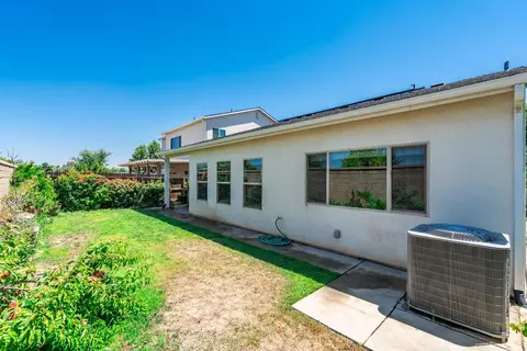 2456 Junipero Ave, Clovis, CA 93619 photo 23