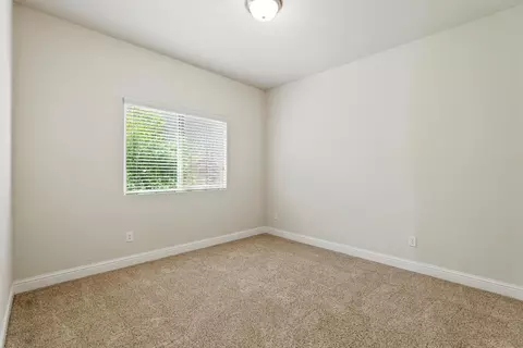 2456 Junipero Ave, Clovis, CA 93619 photo 17