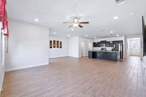 2456 Junipero Ave, Clovis, CA 93619 photo 6
