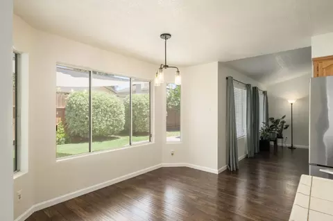 841 Whittier Ave, Clovis, CA 93611 photo 11
