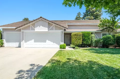 841 Whittier Ave, Clovis, CA 93611 photo 3