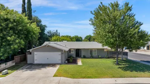 1448 Ashcroft Ave, Clovis, CA 93611 photo 1