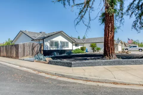 1580 Armstrong Ave, Clovis, CA 93611 photo 42
