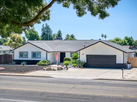 1580 Armstrong Ave, Clovis, CA 93611 photo 41