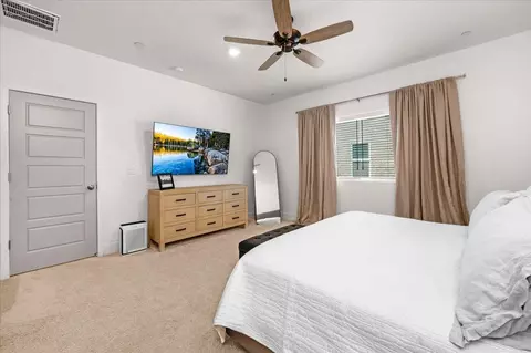 859 Windmill Ave, Clovis, CA 93619 photo 20
