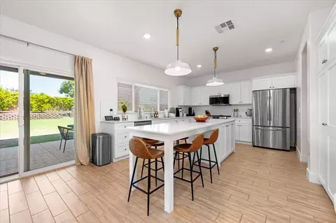 859 Windmill Ave, Clovis, CA 93619 photo 9