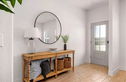 859 Windmill Ave, Clovis, CA 93619 photo 3