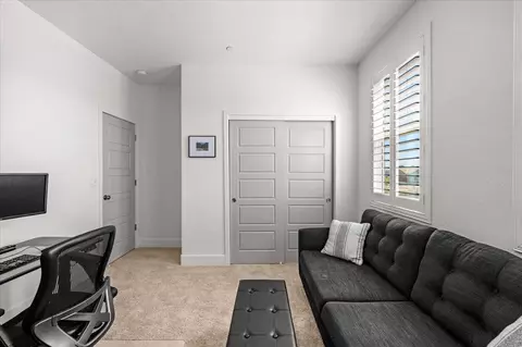 859 Windmill Ave, Clovis, CA 93619 photo 31
