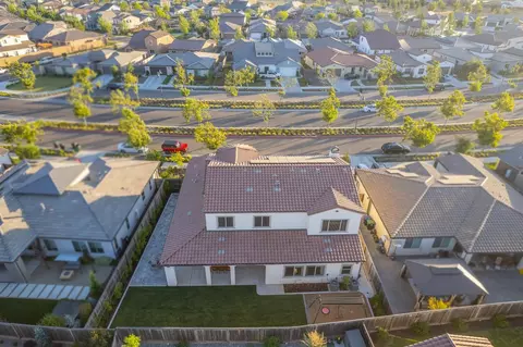 1009 Treasure Hills Dr, Madera, CA 93636 photo 57