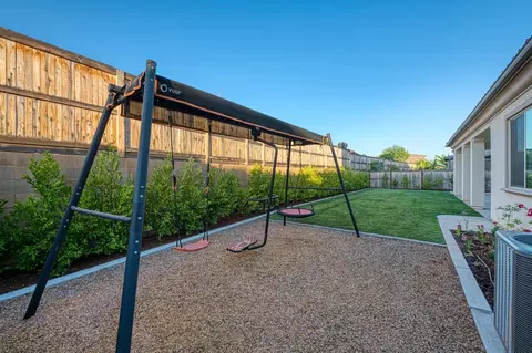 1009 Treasure Hills Dr, Madera, CA 93636 photo 51
