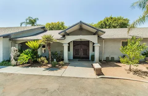 12743 E Gettysburg Ave, Sanger, CA 93657 photo 2