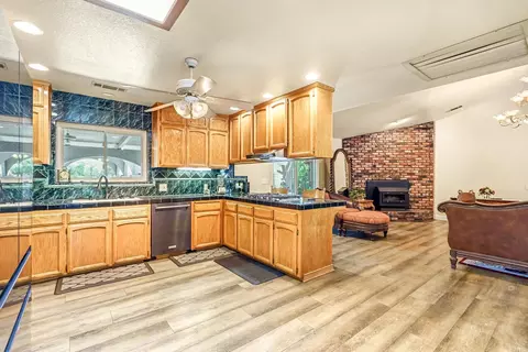 12743 E Gettysburg Ave, Sanger, CA 93657 photo 12