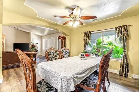 12743 E Gettysburg Ave, Sanger, CA 93657 photo 8