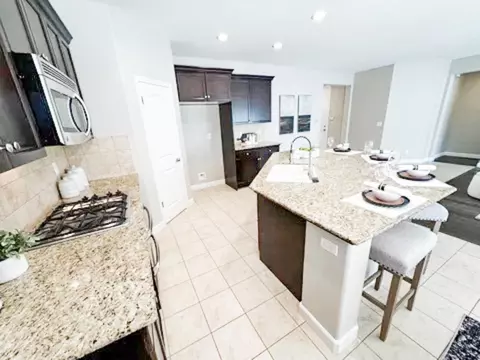 4074 Heritage Ln, Clovis, CA 93619 photo 8