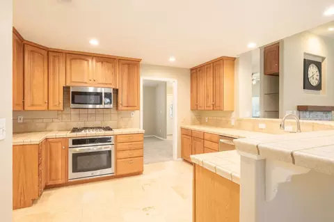 2142 Austin Ave, Clovis, CA 93611 photo 13