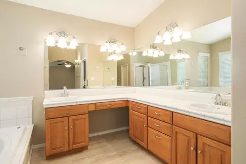 2142 Austin Ave, Clovis, CA 93611 photo 19