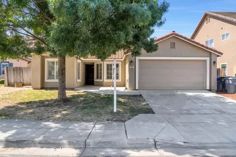 840 Morris Ln, Madera, CA 93637 photo 1