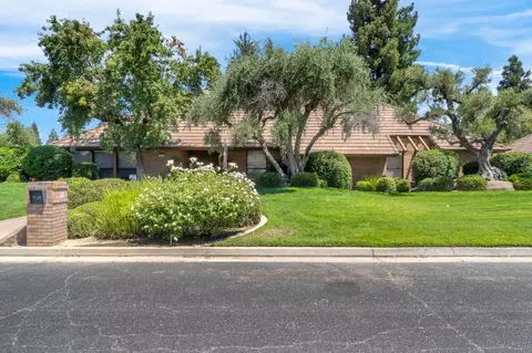 1917 Evergreen Pl, Madera, CA 93637 photo 7