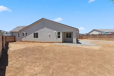 1567 Las Rosas Ave, Clovis, CA 93619 photo 27