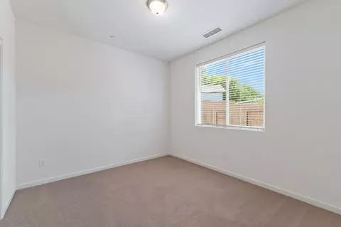 1567 Las Rosas Ave, Clovis, CA 93619 photo 7