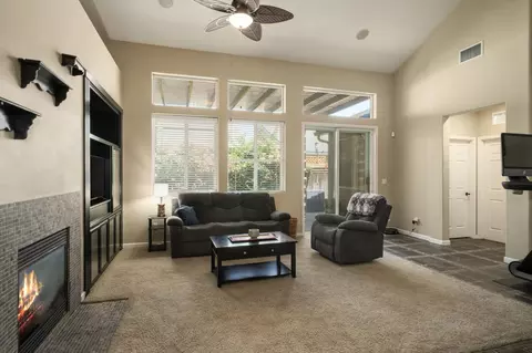 1871 N Dupree Ln, Clovis, CA 93619 photo 5