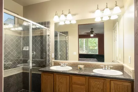 1871 N Dupree Ln, Clovis, CA 93619 photo 13