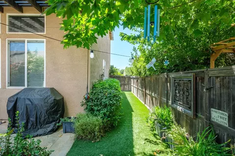 1871 N Dupree Ln, Clovis, CA 93619 photo 21