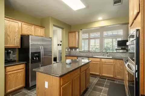 1871 N Dupree Ln, Clovis, CA 93619 photo 10