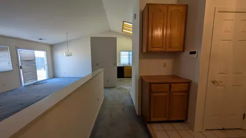 1355 Colombard Dr, Madera, CA 93637 photo 6