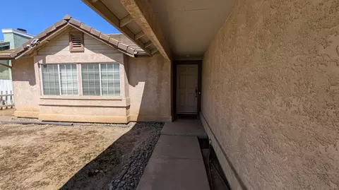 1355 Colombard Dr, Madera, CA 93637 photo 3