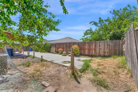 972 Stanford Ave, Madera, CA 93637 photo 46