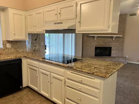 1418 Morris Ave, Clovis, CA 93611 photo 3