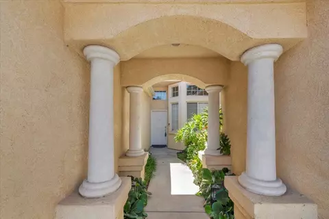 2344 Sierra Madre Ave, Clovis, CA 93611 photo 3