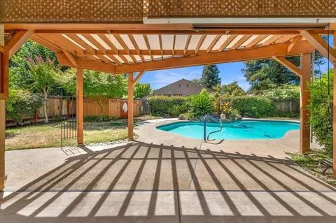 2344 Sierra Madre Ave, Clovis, CA 93611 photo 39