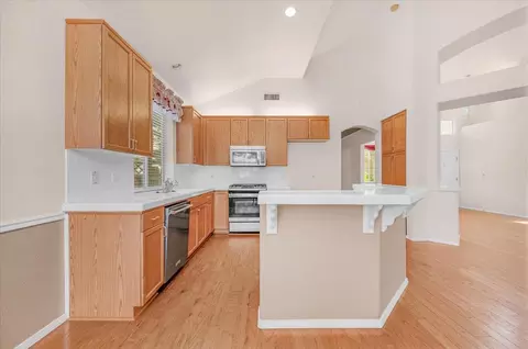 2344 Sierra Madre Ave, Clovis, CA 93611 photo 16