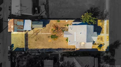 183 E Hawthorne St, Coalinga, CA 93210 photo 15