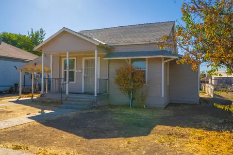183 E Hawthorne St, Coalinga, CA 93210 photo 1