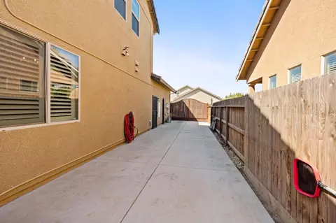3236 Ashcroft Ave, Clovis, CA 93619 photo 53