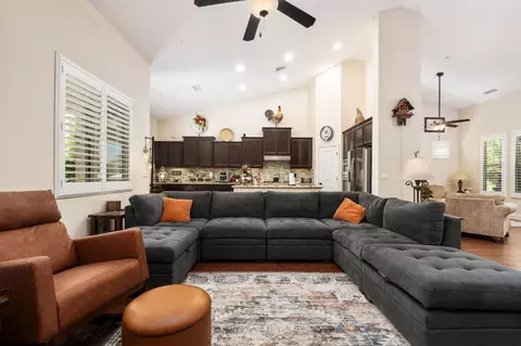 3236 Ashcroft Ave, Clovis, CA 93619 photo 15