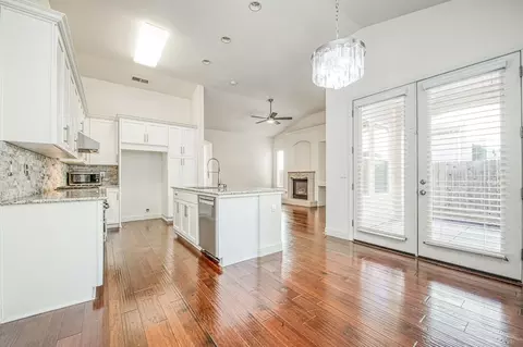 1047 Loyola Ave, Clovis, CA 93619 photo 18