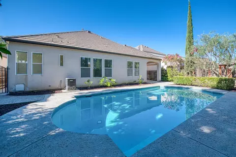 1047 Loyola Ave, Clovis, CA 93619 photo 41