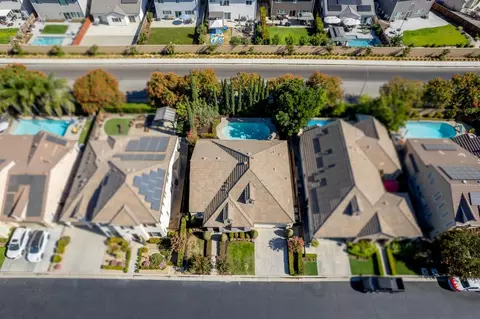 1047 Loyola Ave, Clovis, CA 93619 photo 47