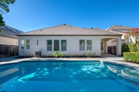 1047 Loyola Ave, Clovis, CA 93619 photo 40