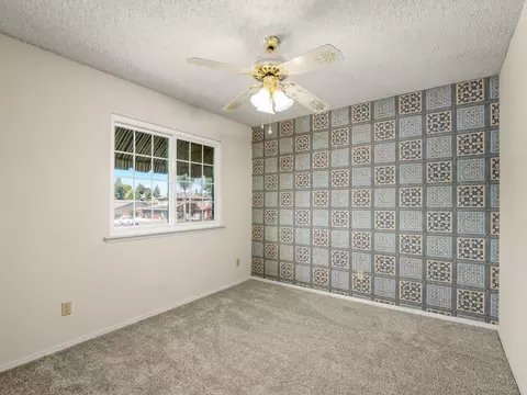 135 Villa Ave, Clovis, CA 93612 photo 34