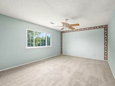 135 Villa Ave, Clovis, CA 93612 photo 27